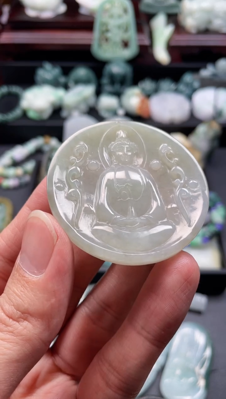 颈饰未镶嵌翡翠7  天然翡翠a货  素衣观音