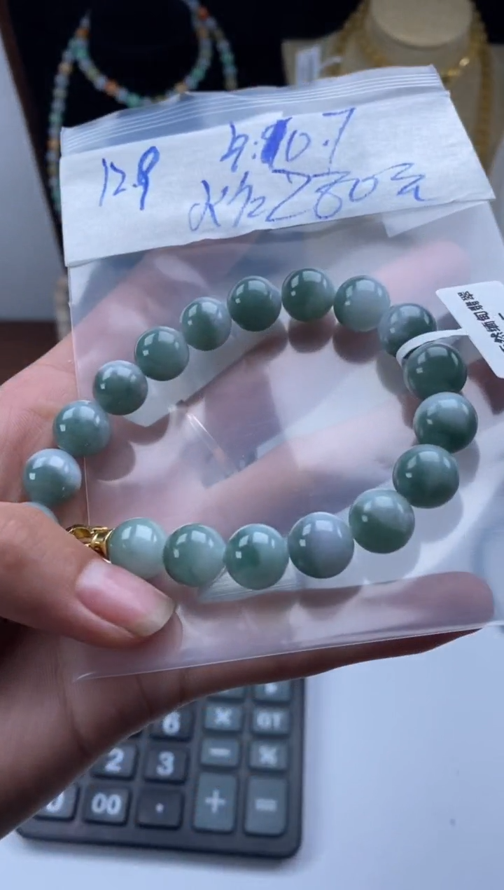 未镶嵌定制翡翠天然翡翠珠子