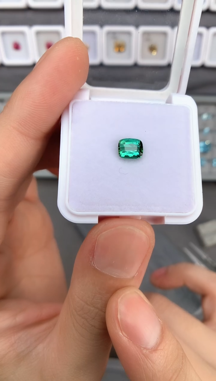 【闪购商品】定制碧玺裸石未镶嵌1.11ct