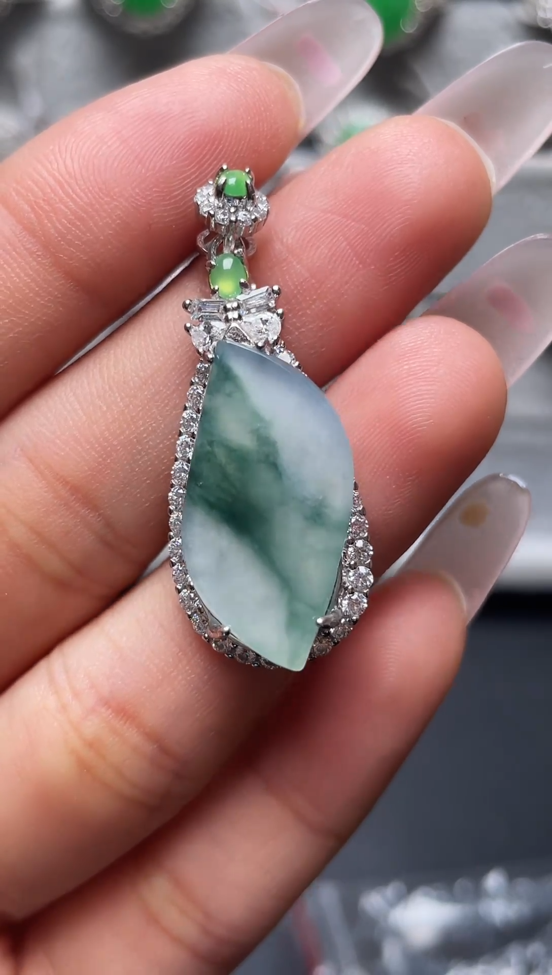 银S925镶嵌戒指翡翠百内无证书