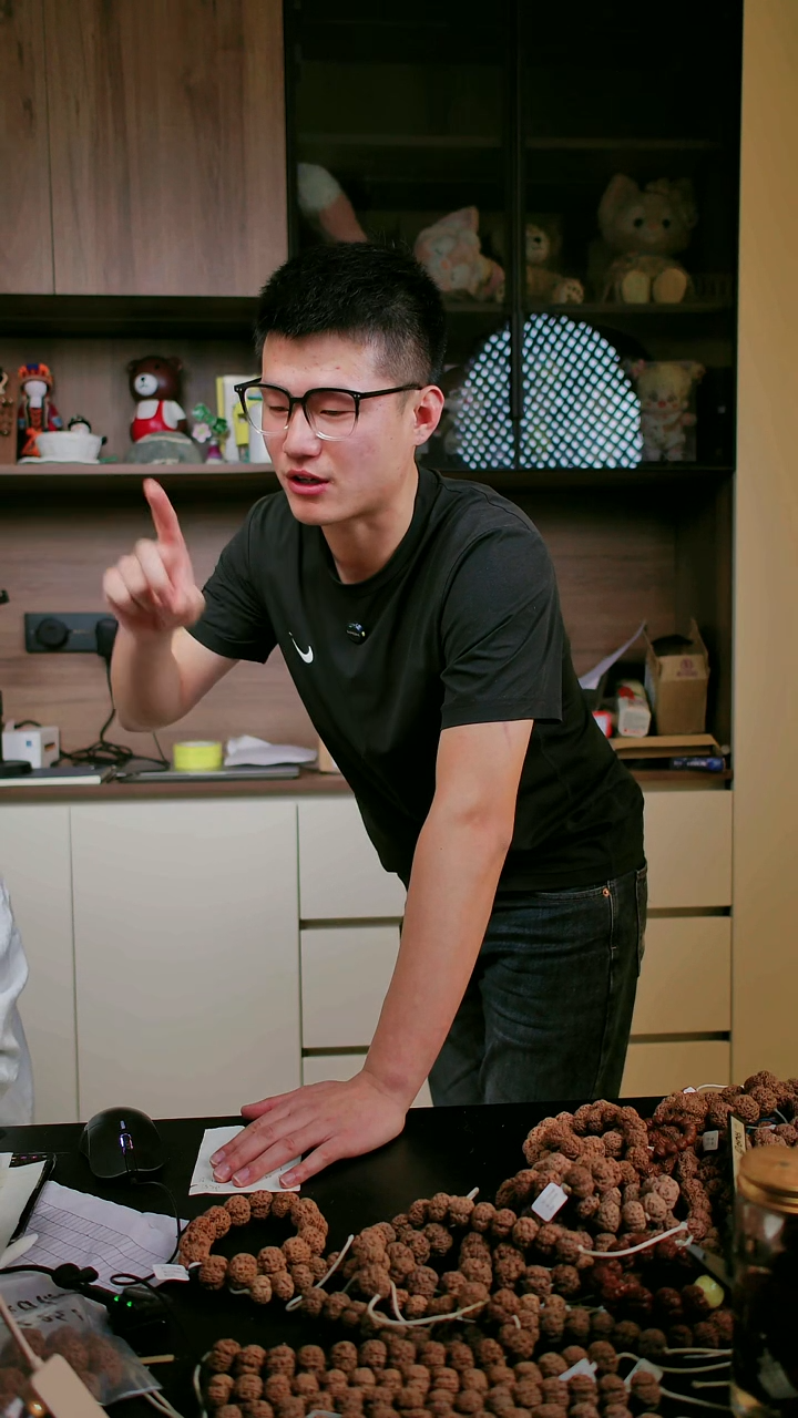 吊坠金刚菩提利****红金刚菩提超头Q26号尺25