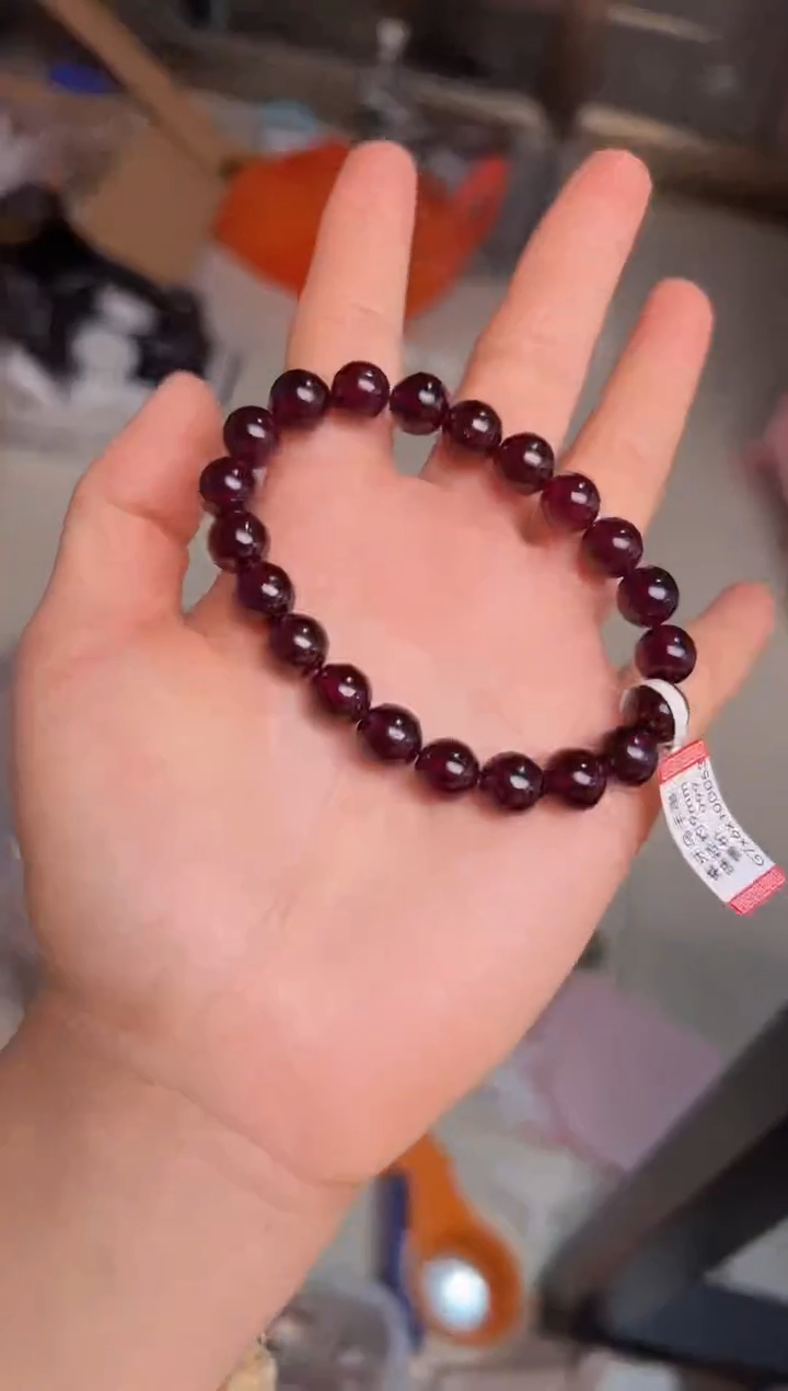 【闪购商品】石榴石手链未镶嵌石榴石9m+