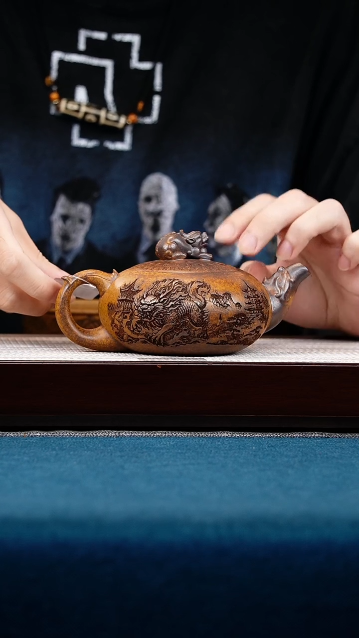 茶壶紫砂龙骨金砂天官赐福