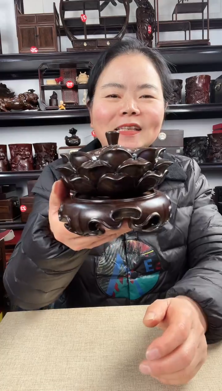 木2782+小卷边圆老李红木工艺品