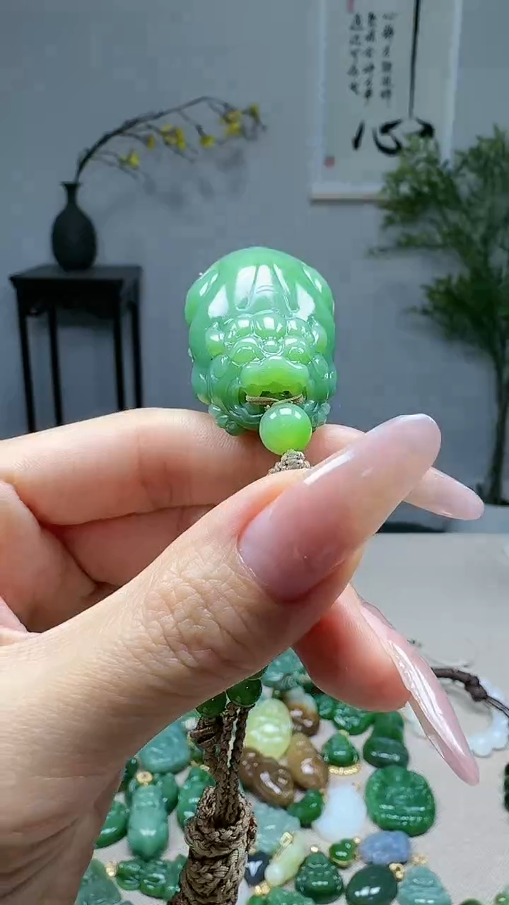 未镶嵌和田玉挂件1