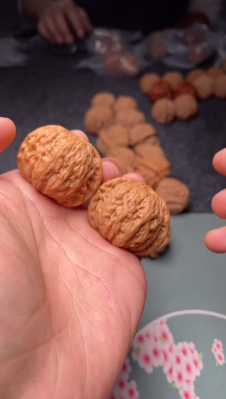 把件文玩核桃a291   铁锤 37+尺