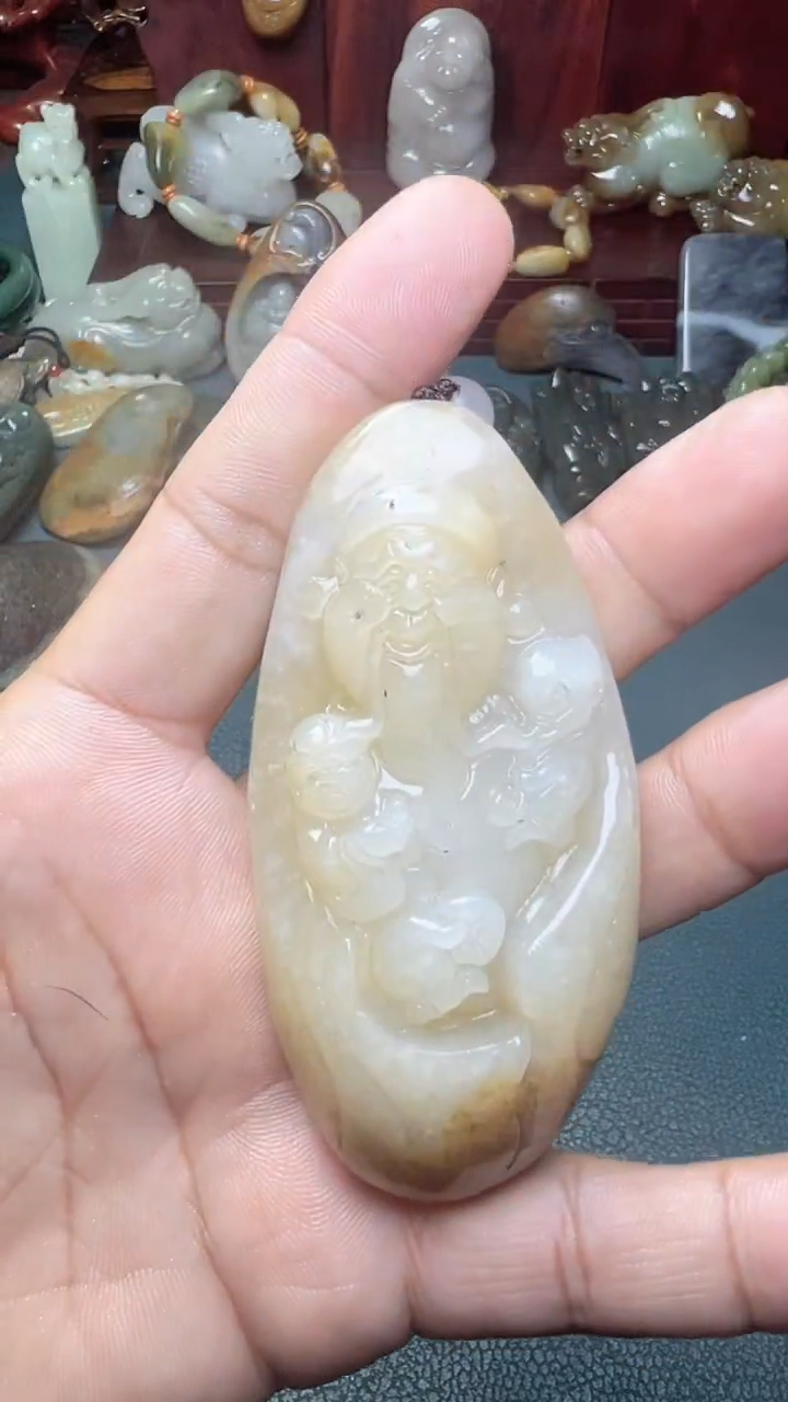未镶嵌和田玉把件-