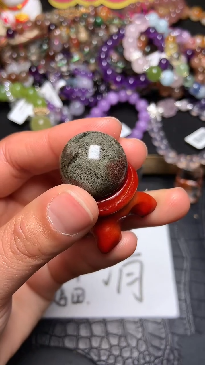 【闪购商品】水晶吊坠(赠链)未镶嵌66