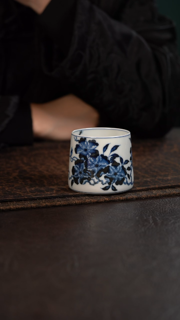 【闪购商品】杯洪印慕明折枝蔷薇威士忌杯