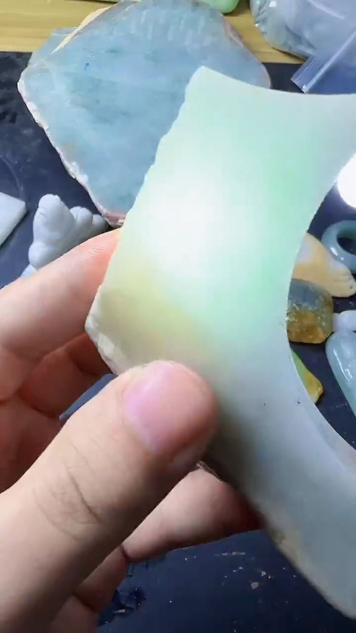 未镶嵌挂件翡翠007