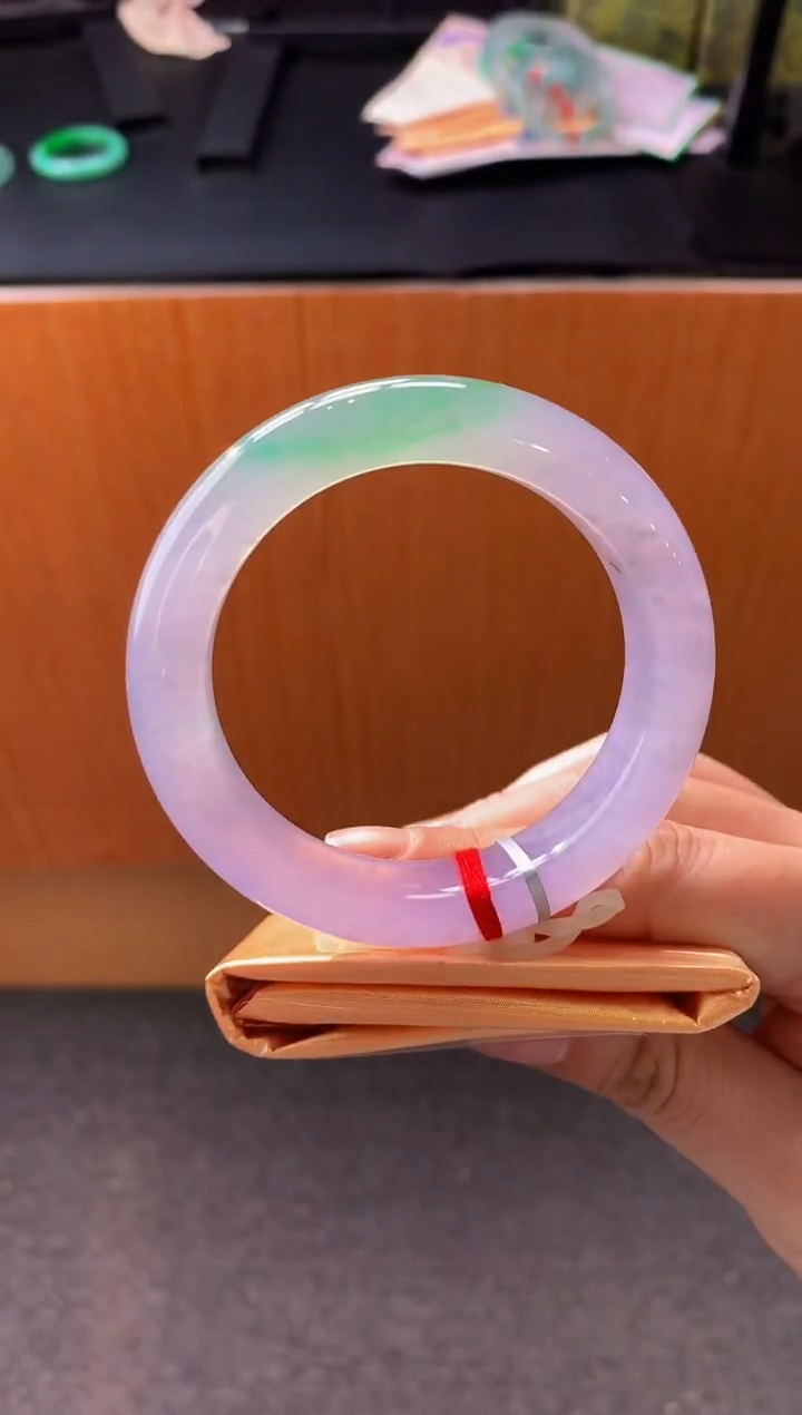 未镶嵌手镯翡翠- Q138圈口 59全款81万 定金2万