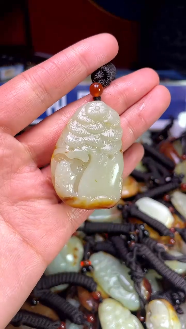 【闪购商品】和田玉颈饰未镶嵌3