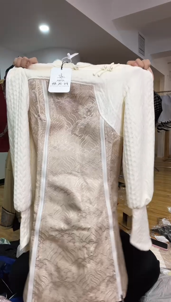 L码        105-115斤   裙子