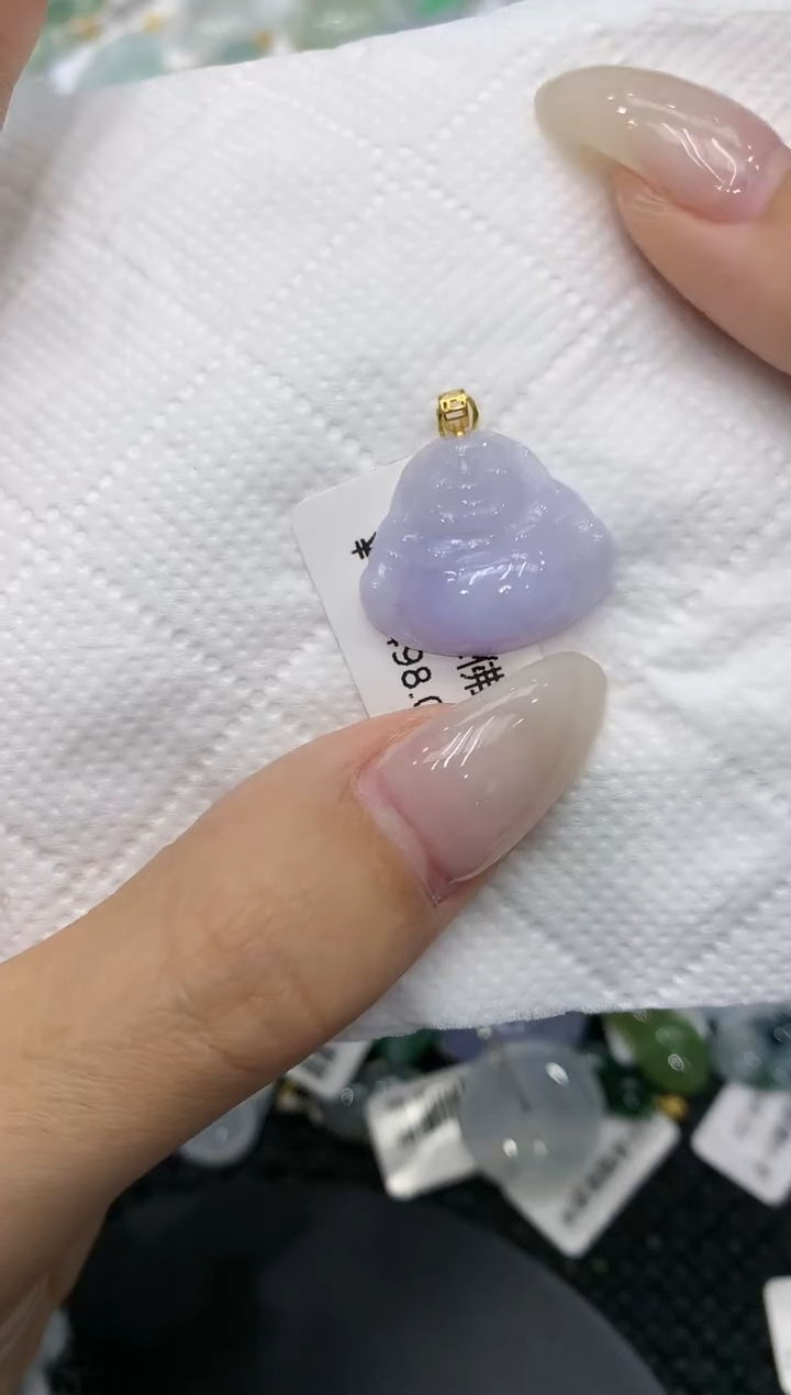 颈饰18K金镶嵌翡翠111111111111