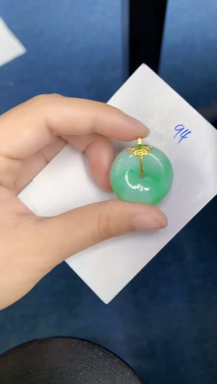 【闪购商品】翡翠颈饰18K金镶嵌000000000