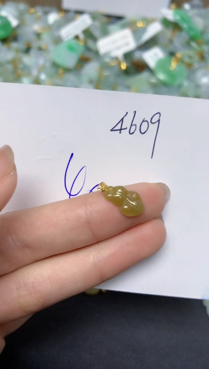 【闪购商品】翡翠颈饰18K金镶嵌天然翡翠A货