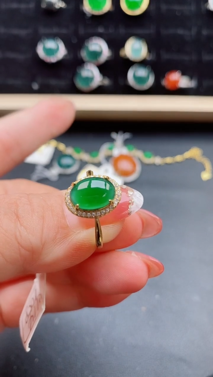 【闪购商品】翡翠戒指银S925镶嵌12121