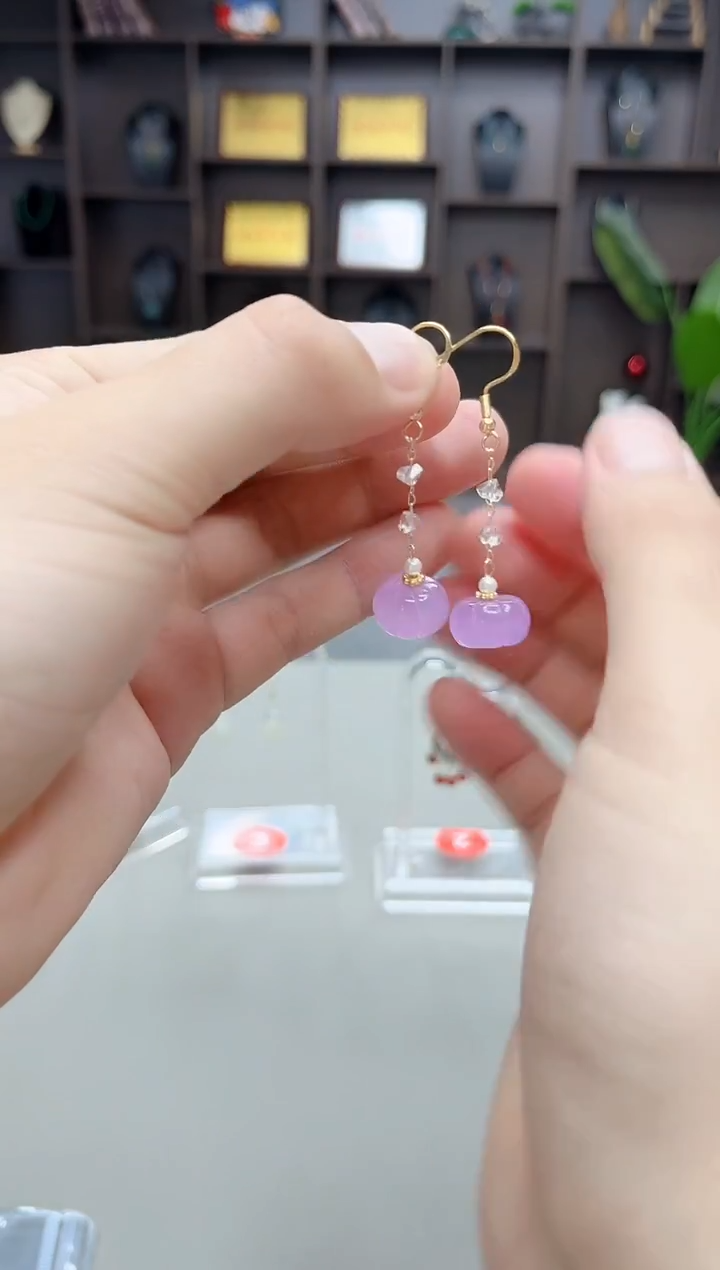 未镶嵌石英质玉（天山翠）耳饰W04