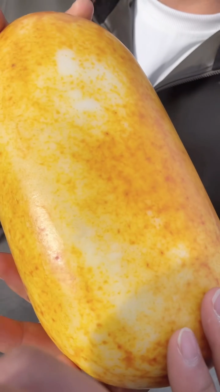 颈饰未镶嵌和田玉（糖玉）和田玉