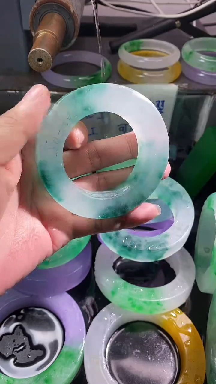 玉吴*非洲老料百搭手镯