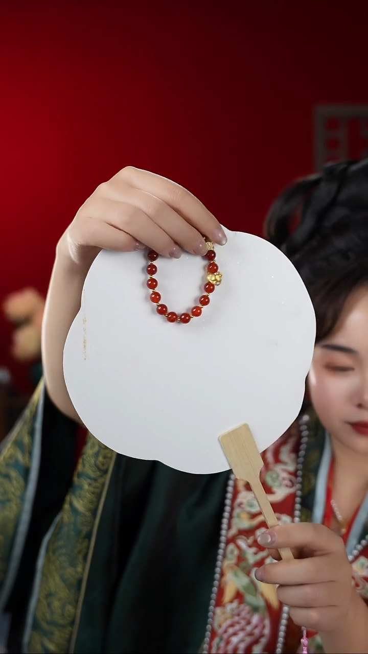 铜合金无手链一条