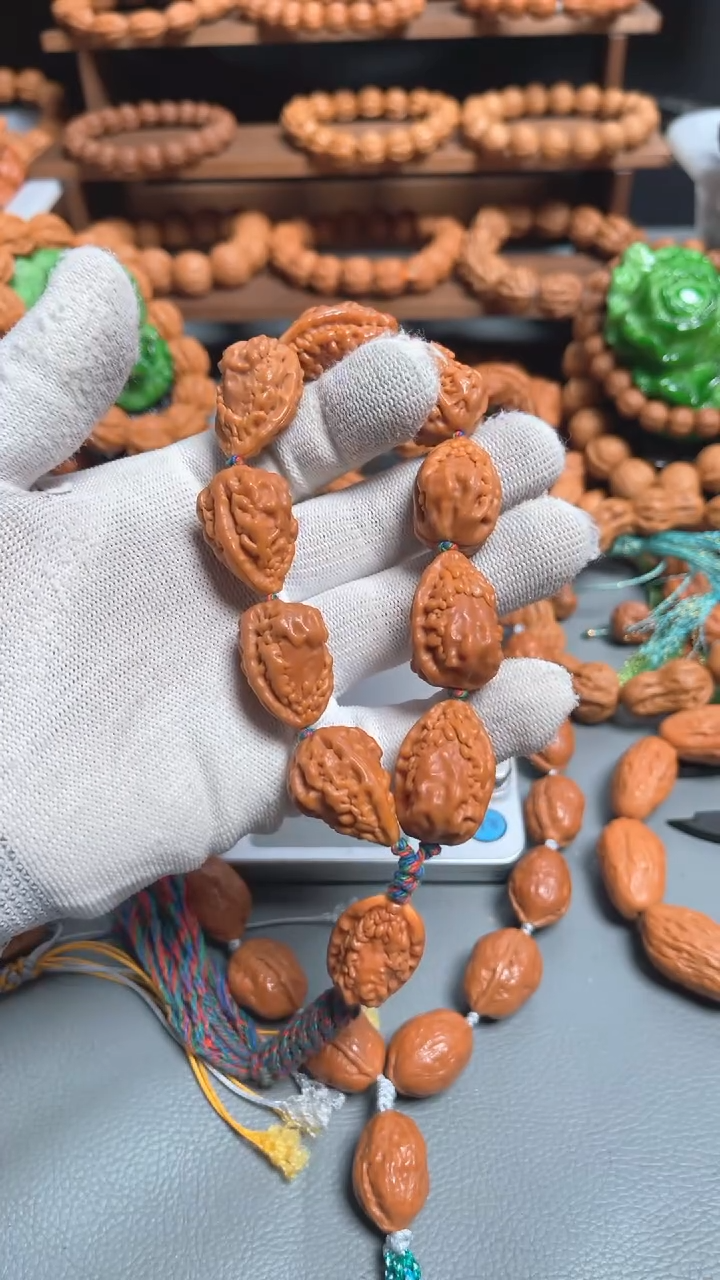 【闪购商品】文玩核桃把件文玩手串