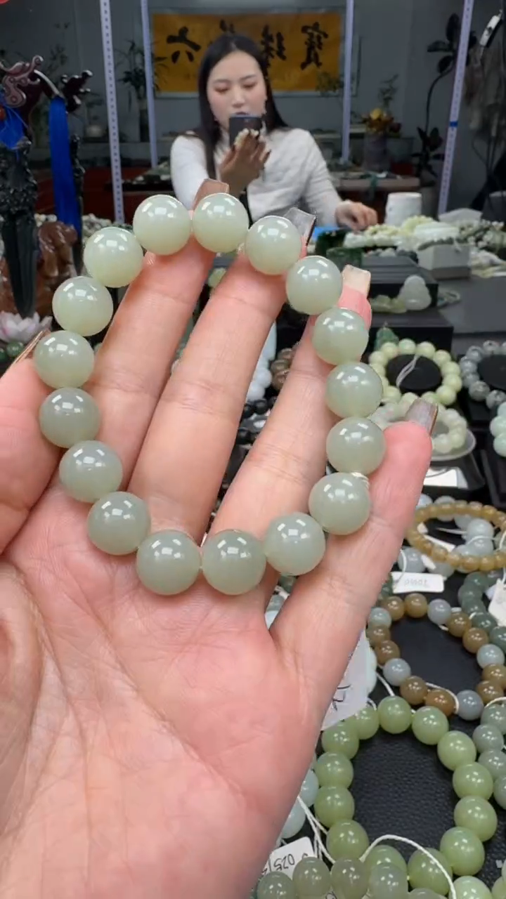 未镶嵌手串和田玉新疆且末天空蓝卡12