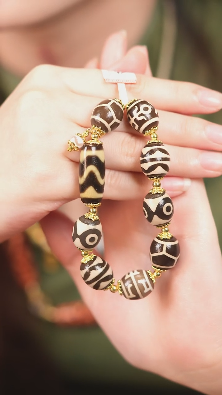 玛瑙/玉髓（覆膜）颈饰未镶嵌传世珠宝-多样性发其一