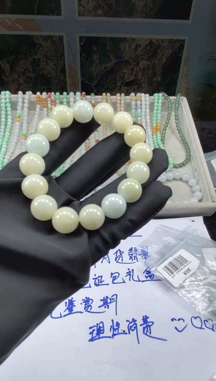 未镶嵌定制翡翠天然缅甸A货翡翠，拍一发一