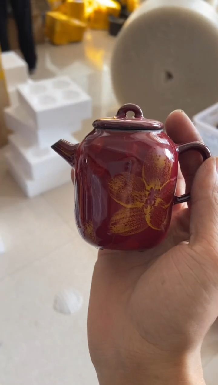 无运费险有瑕疵的摄影的产品有使用过的痕迹有点脏介意勿拍杯