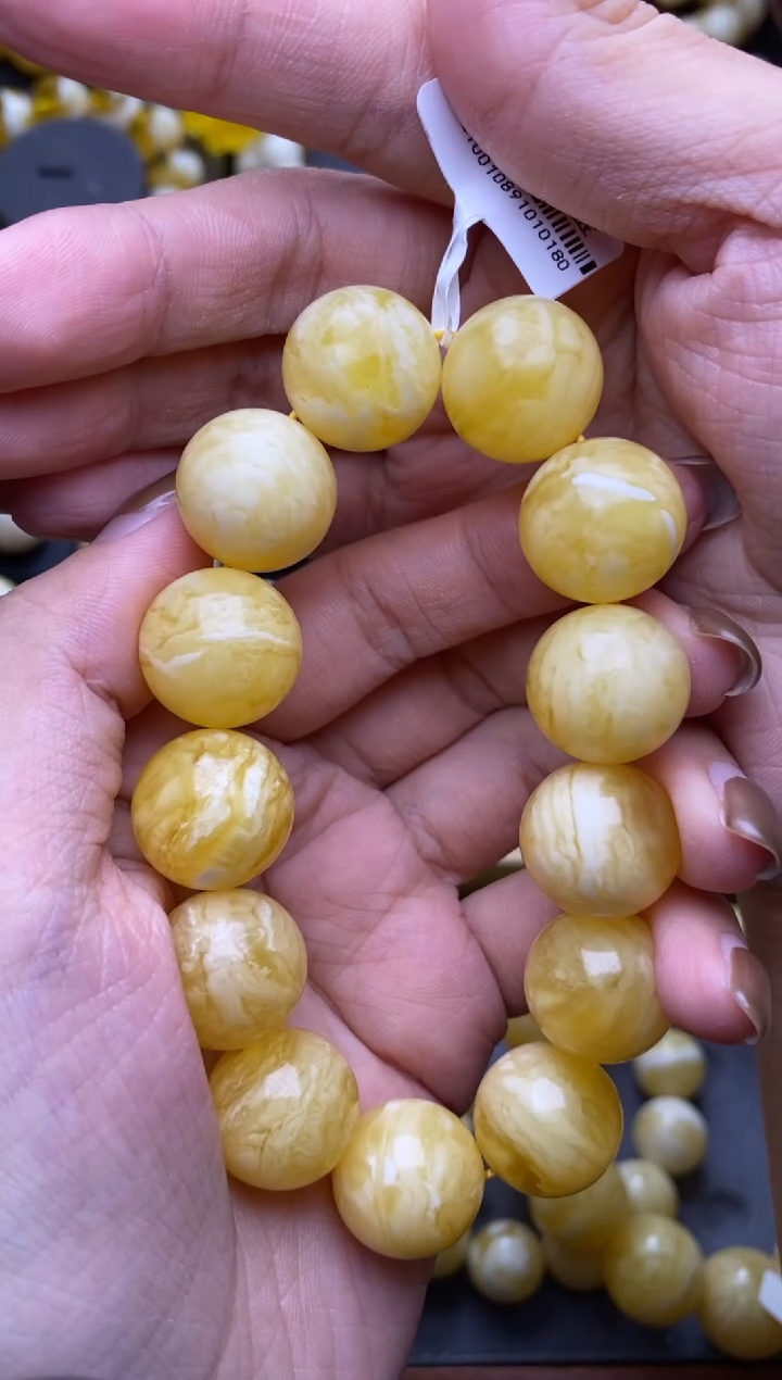 【闪购商品】琥珀裸石未镶嵌 大小姐珠宝严选92