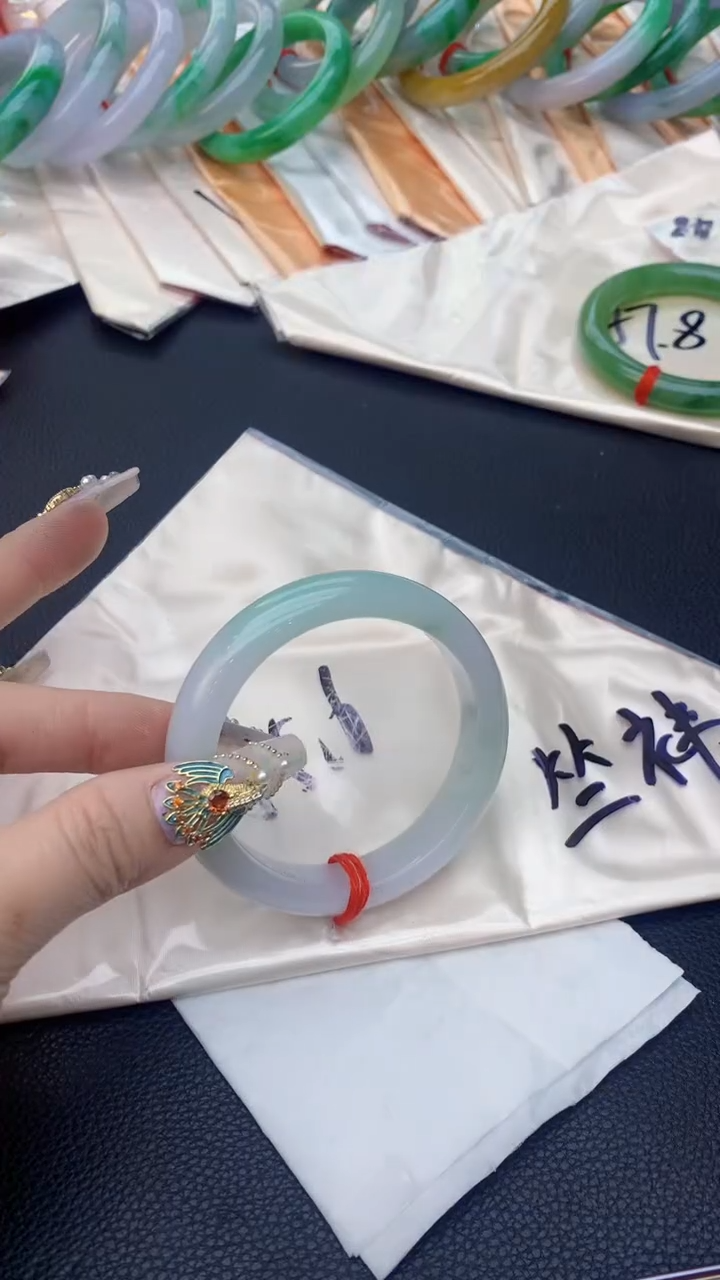 【闪购商品】翡翠手镯未镶嵌0733154979