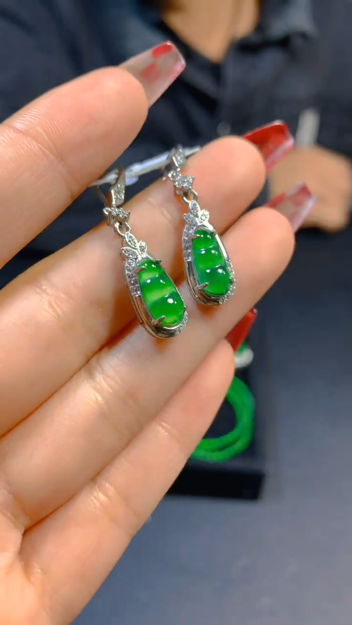 【闪购商品】翡翠耳饰未镶嵌0682698971多样性发一