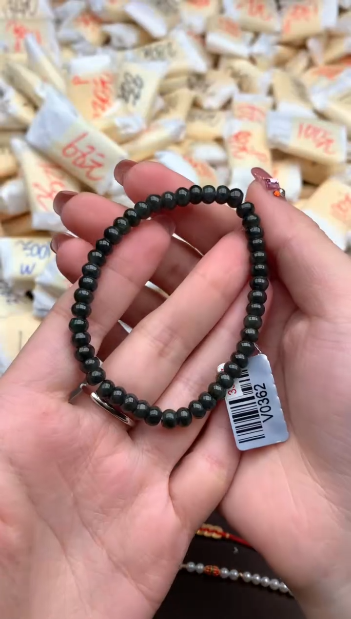 【闪购商品】翡翠手串未镶嵌一