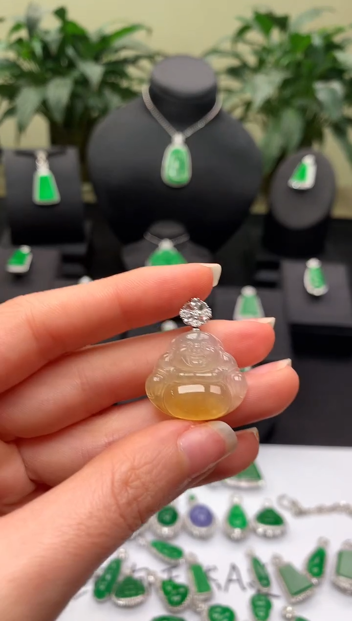 【闪购商品】翡翠颈饰18K金镶嵌佛公