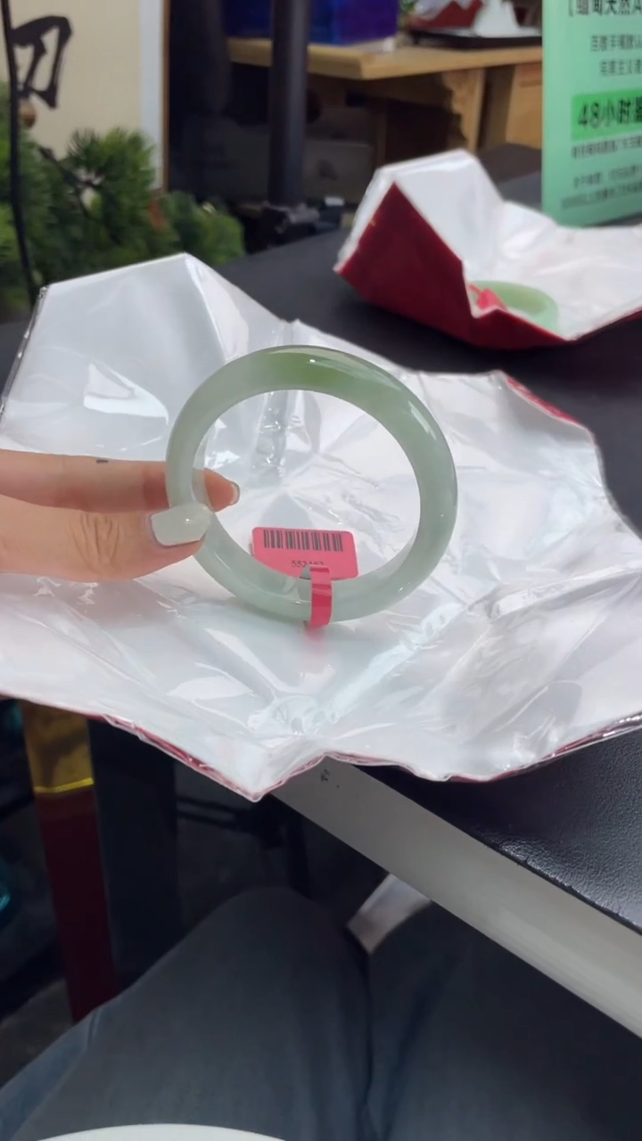 【闪购商品】翡翠手镯未镶嵌8翡翠手镯