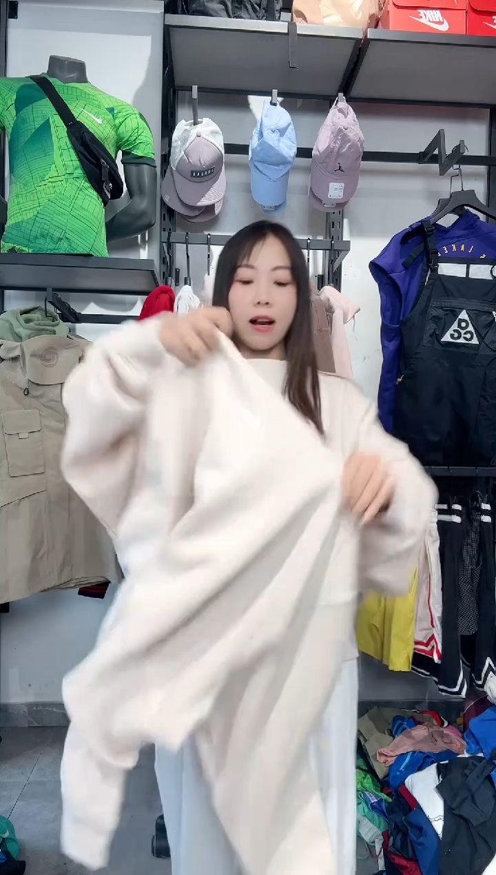 1519编码 瑕疵款直播间过款为准 尺码XS