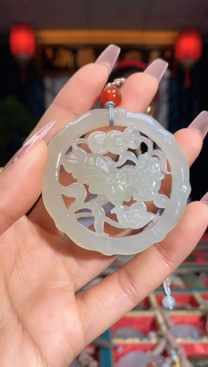 【闪购商品】和田玉颈饰未镶嵌呱呱来财