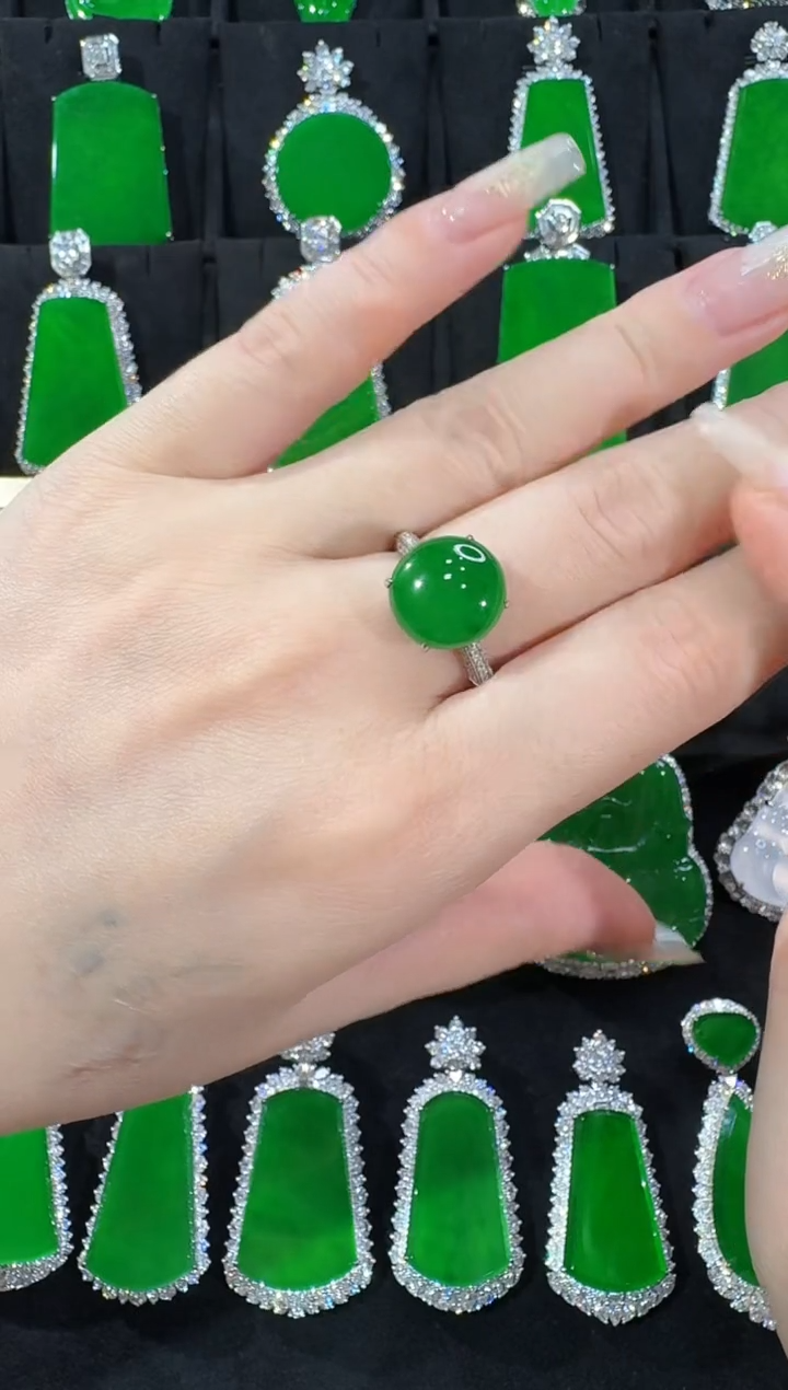 18K金镶嵌戒指翡翠蛋面戒指天然A货翡翠72h鉴赏期