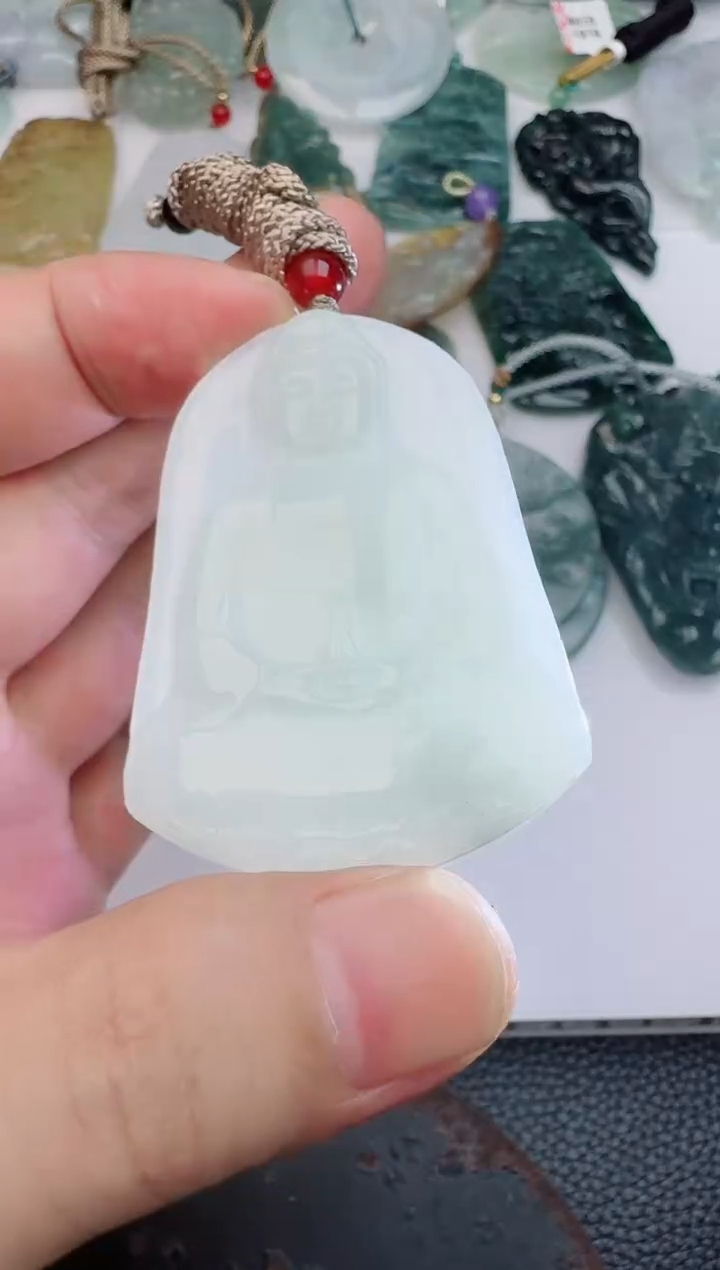 【闪购商品】翡翠吊坠(不含链)未镶嵌多样性随机发其一