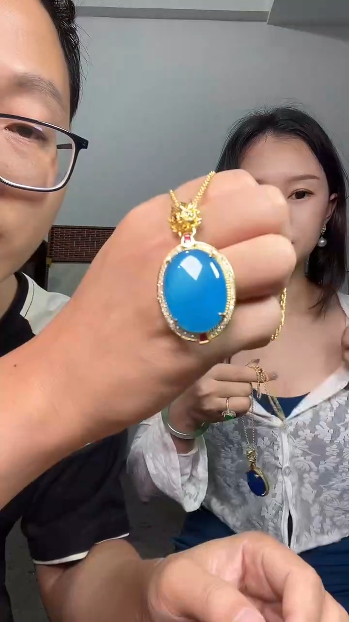 玛瑙/玉髓颈饰合金1051天空蓝海蓝之谜带链子多样性发一个