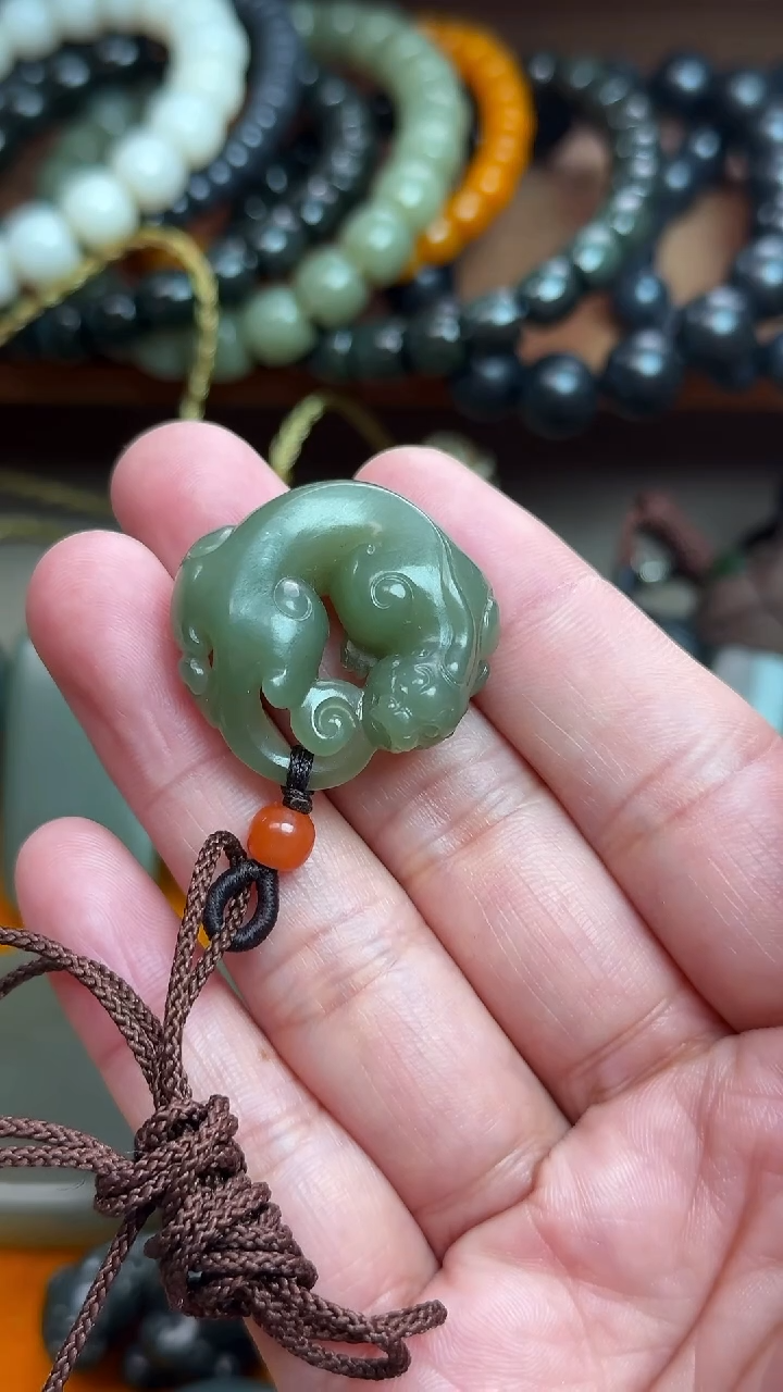 【闪购商品】和田玉吊坠(不含链)未镶嵌螭龙苏工