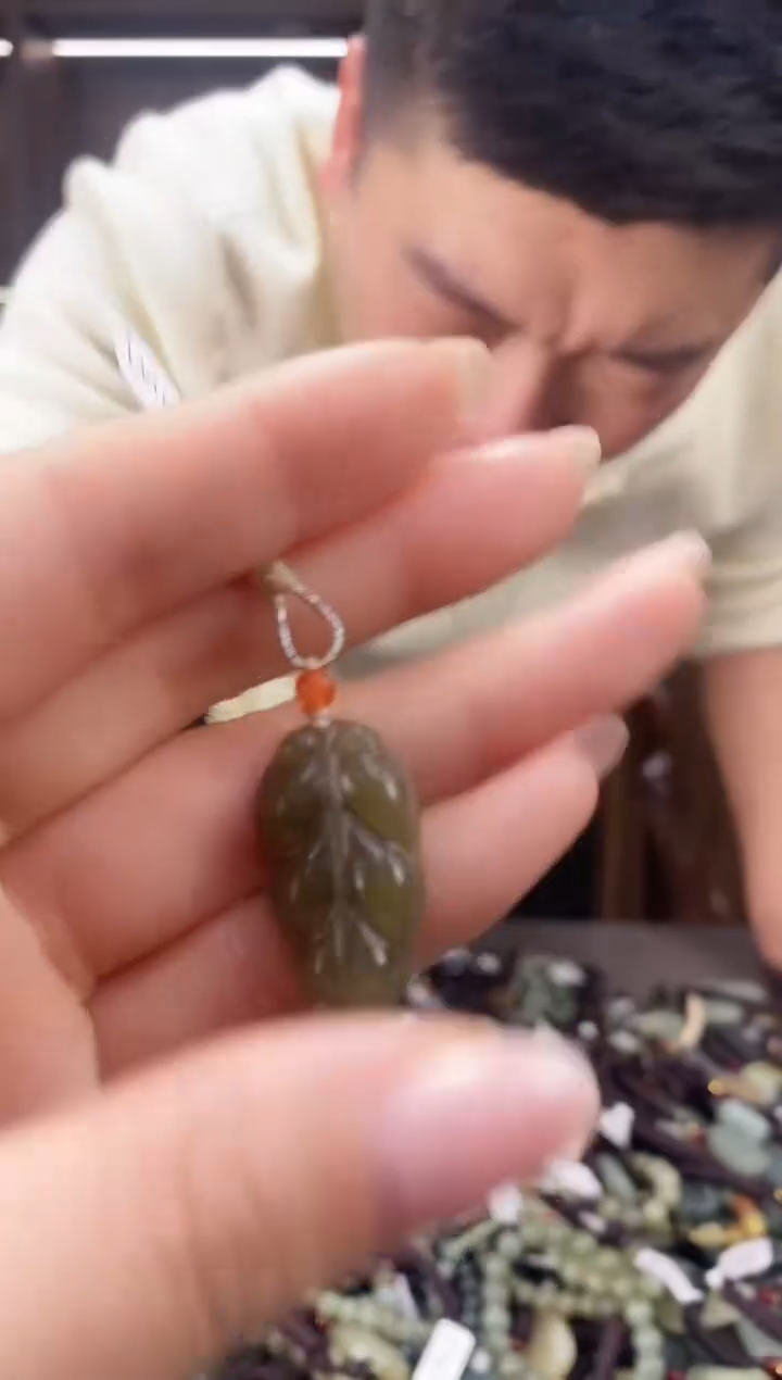 【闪购商品】和田玉颈饰未镶嵌多样性发货，拍一发一