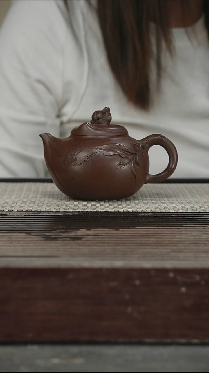 茶壶紫砂87号330CC