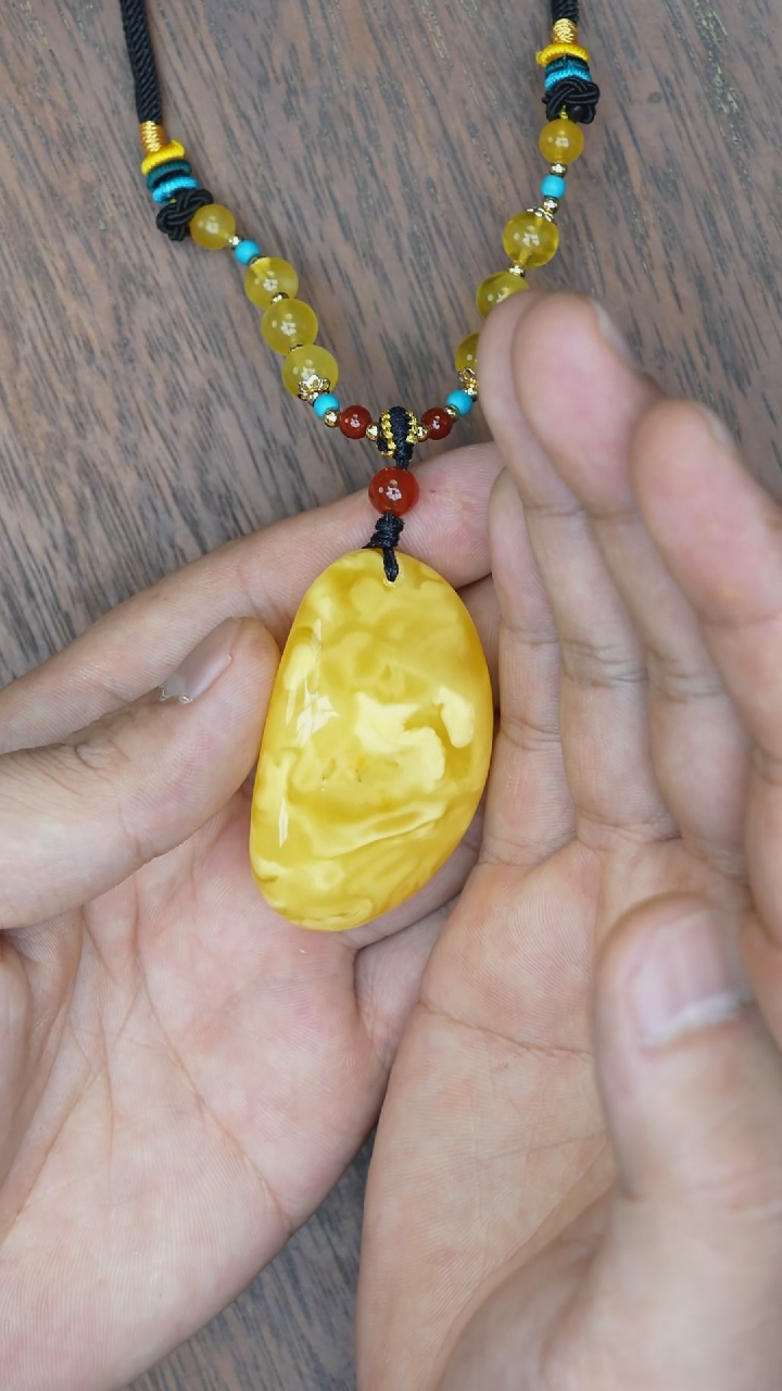 【闪购商品】琥珀裸石未镶嵌蜜蜡悟道吊坠