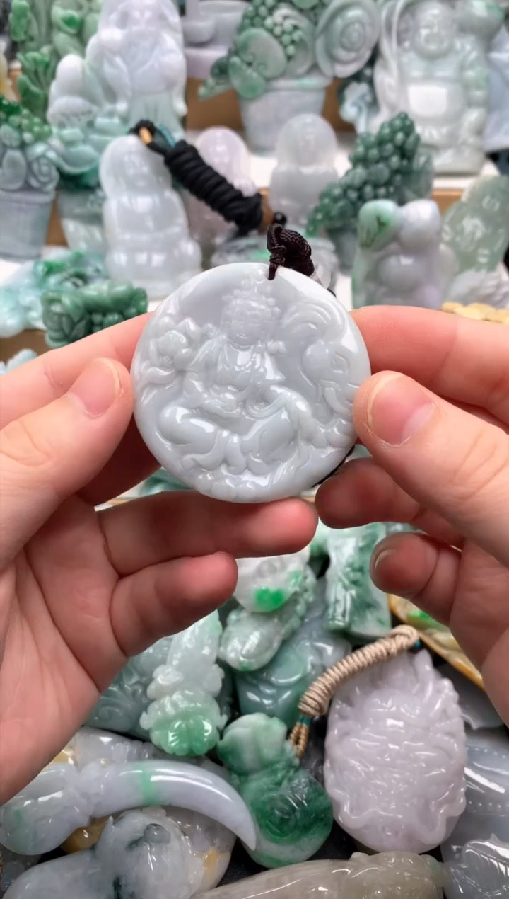 吊坠(不含链)未镶嵌翡翠1