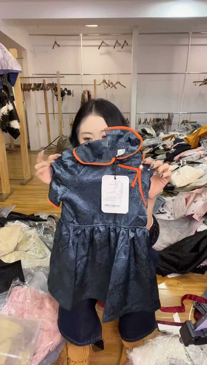 儿童       连衣裙      100码