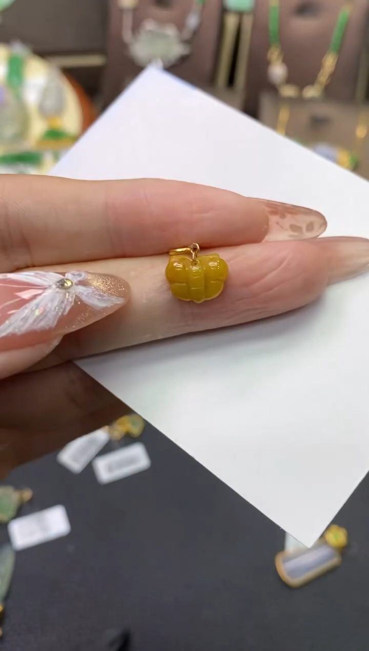 【闪购商品】翡翠颈饰18K金镶嵌净货11078