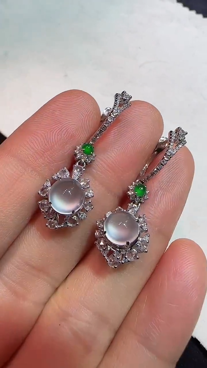 【闪购商品】翡翠耳饰18K金镶嵌耳坠