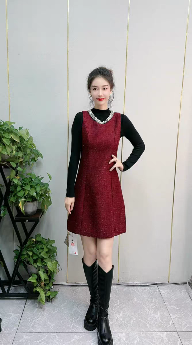 【SY437】爆款时尚两件套女冬季百搭小衫轻奢钉珠设计背心裙套装